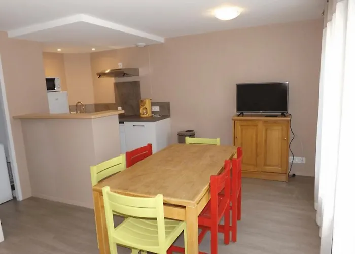 Holiday home 16 En Au Puy Mary Decouvrez Le Parc Naturel Des Volcans Le Claux